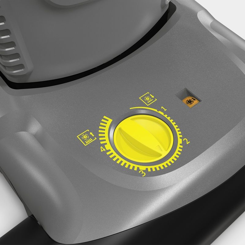 Вертикална прахосмукачка с четка Karcher CV 38/2                                                    